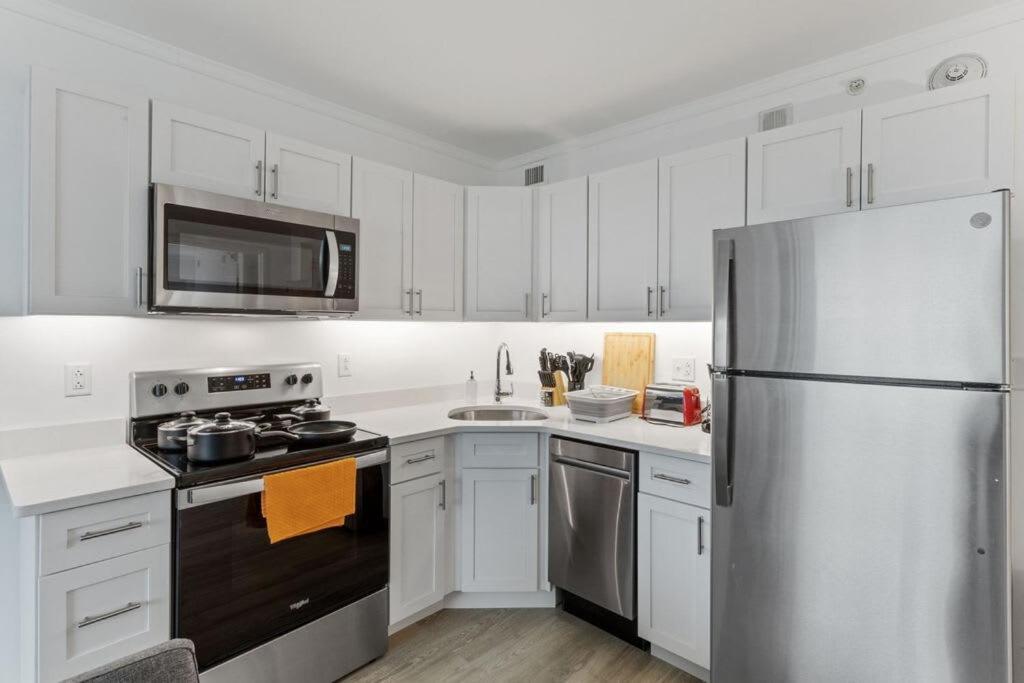 2Br 3Ba Condo On The Boardwalk Cozysuites アトランティックシティー エクステリア 写真
